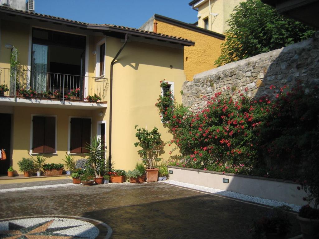 A Casa Da Franz Leilighet Manerba del Garda Eksteriør bilde